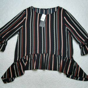 Gibsonlook Ruffle Sleeve Sharkbite Hem Blouse Size XL Black Ivory